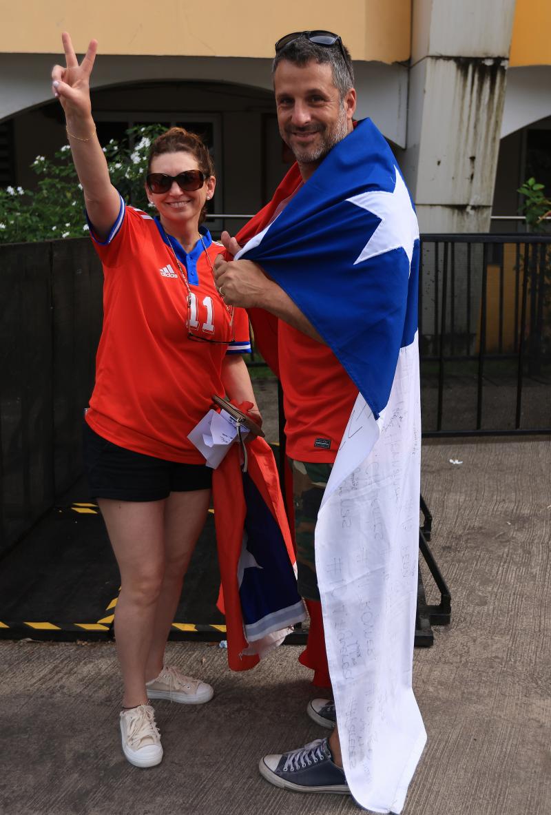 Papás de Tali Rovner llegaron hasta India para apoyar a la Roja Femenina Sub-17.