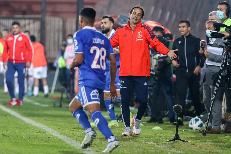 Miranda agradeció a los jugadores el cómo lo trataron durante el mes que estuvo a cargo de la Universidad de Chile