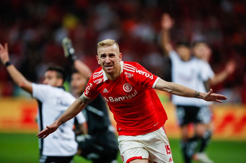 Colo Colo quedó fuera de la Copa Libertadores y la Copa Sudamericana