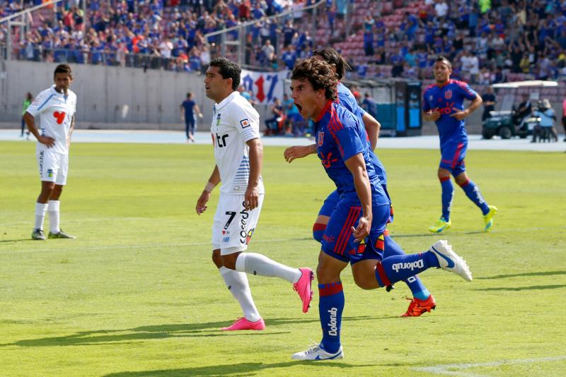 Mathías Corujo es apreciado por los hinchas de Universidad de Chile. Imagen: Agencia Uno.