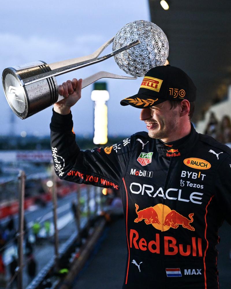 Max Verstappen celebrando el GP de Japón.