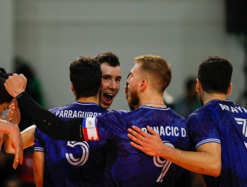 Selección chilena de voleibol en su triunfo ante Colombia.