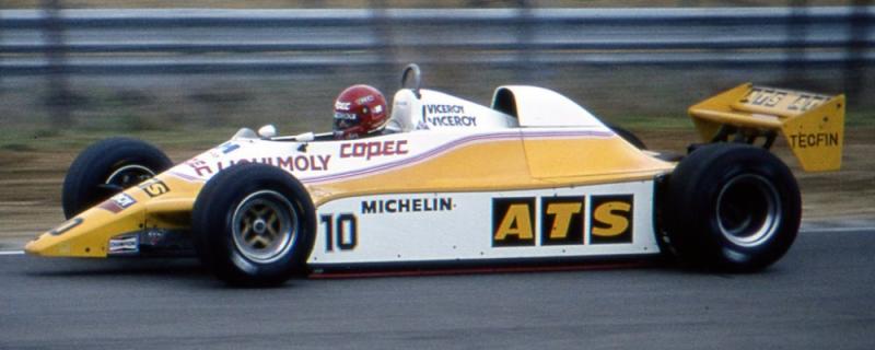 Eliseo Salazar corriendo por ATS.