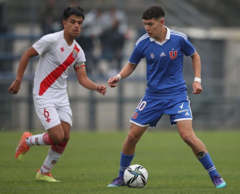 Agustín Arce es una de las sorpresas en la nómina Sub-20 de la Roja