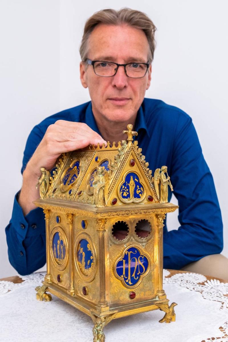 Detective de arte asegura haber recuperado la reliquia de la sangre de Cristo