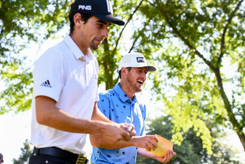 Joaquín Niemann y Mito Pereira quieren dar el golpe en el The Open.