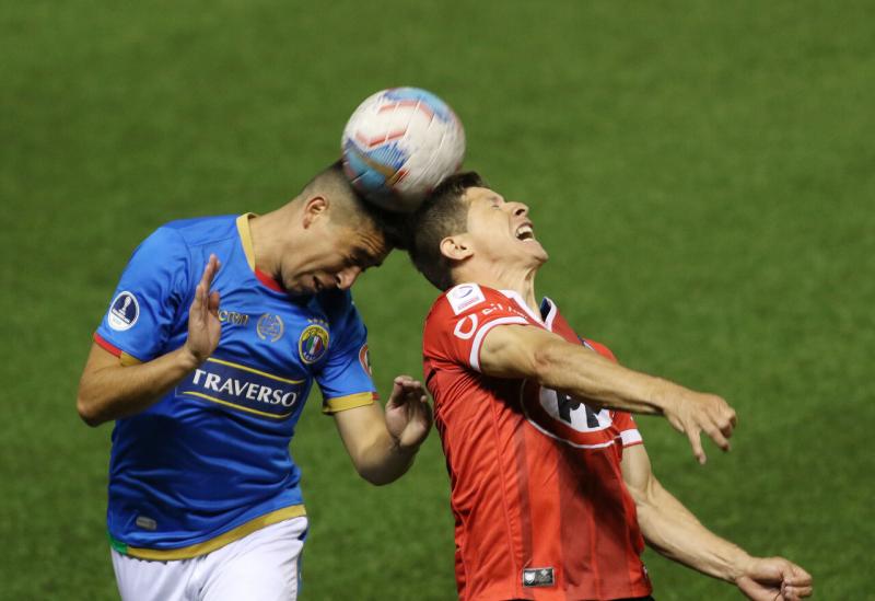 Audax Italiano y Huachipato prometen sacar chispas en Rancagua. Imagen: Agencia Uno.