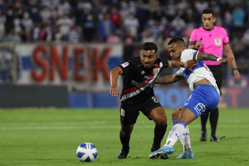 En la primera rueda del Campeonato Nacional, la UC ganó por la cuenta mínima