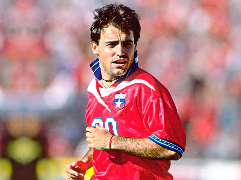 José Luis Sierra jugó el Mundial de Francia 98 con Chile