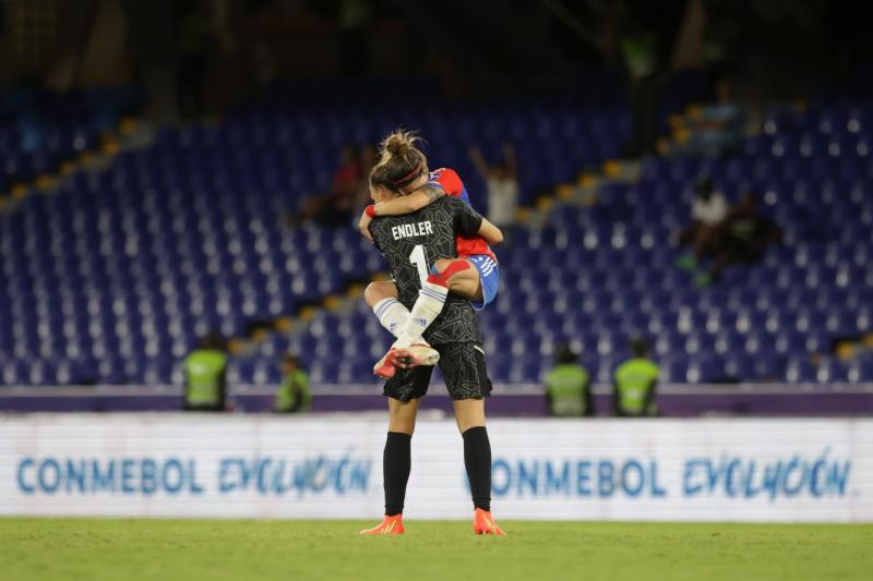 La Roja femenina festeja en Cali - Conmebol