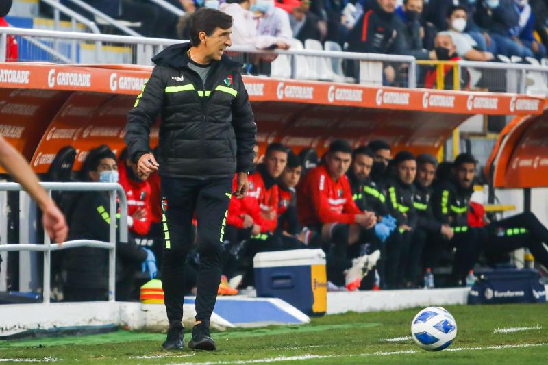 El Palestino de Gustavo Costas se ubica cuarto en el presente torneo