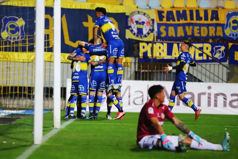 Everton humilló a Deportes La Serena en el estadio Sausalito. Imagen: Agencia Uno.