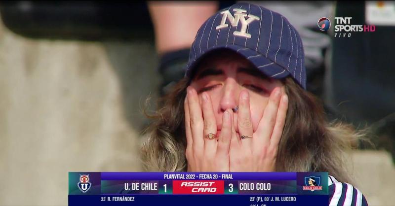 Los hinchas de la U frustrados por no poder ganar un clásico hace 10 años