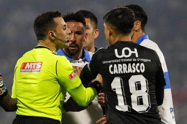 Mauricio Isla y su encontrón con Diego Carrasco.