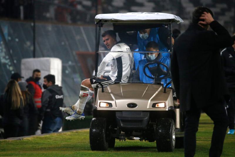 César Fuentes será baja en Colo Colo por todo agosto