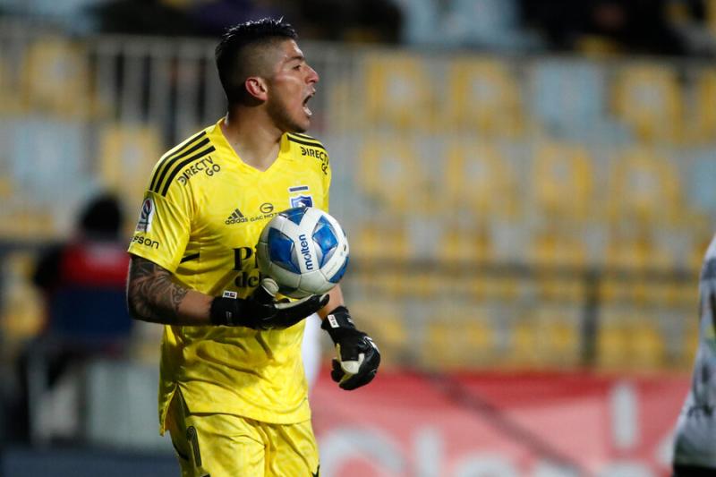 Colo Colo podría perder a Brayan Cortés por lesión