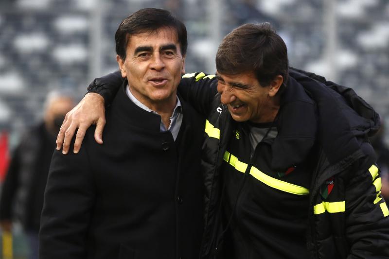 Gustavo Costas junto a Gustavo Quinteros.