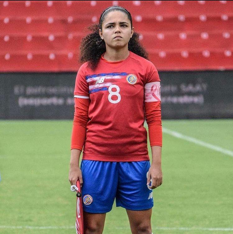 Alexandra Pinell es la capitana de Costa Rica