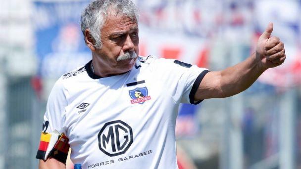 Carlos Caszely analizó duramente la crisis por la que atraviesa la U.