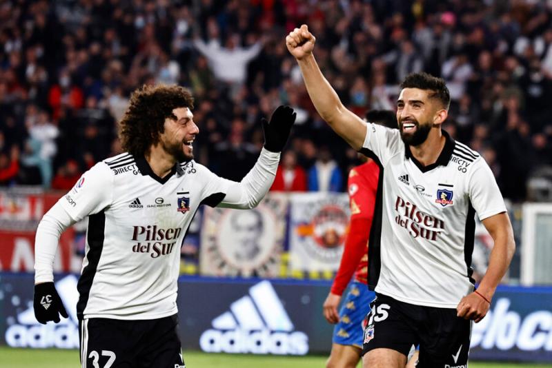 Colo Colo es puntero - Agencia Uno