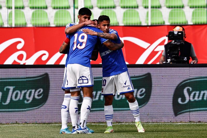 Universidad de Chile festejó un gol que posteriormente fue anulado en La Cisterna. Imagen: Agencia Uno.