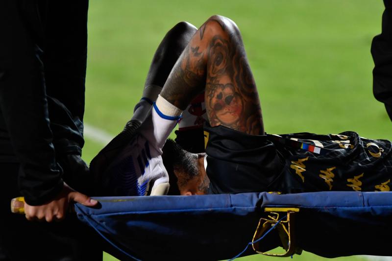 El portero de Unión Española salió entre lágrimas luego de su impactante lesión.