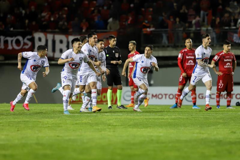 Huachipato y Ñublense terminaron a los golpes su duelo de Copa Chile.