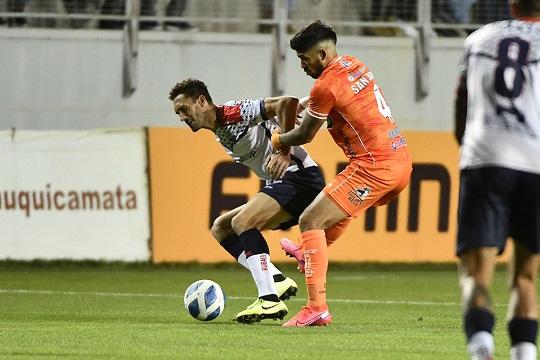 Cobreloa derrotó por 3-0 a Deportes Recoleta en la primera rueda de Primera B.