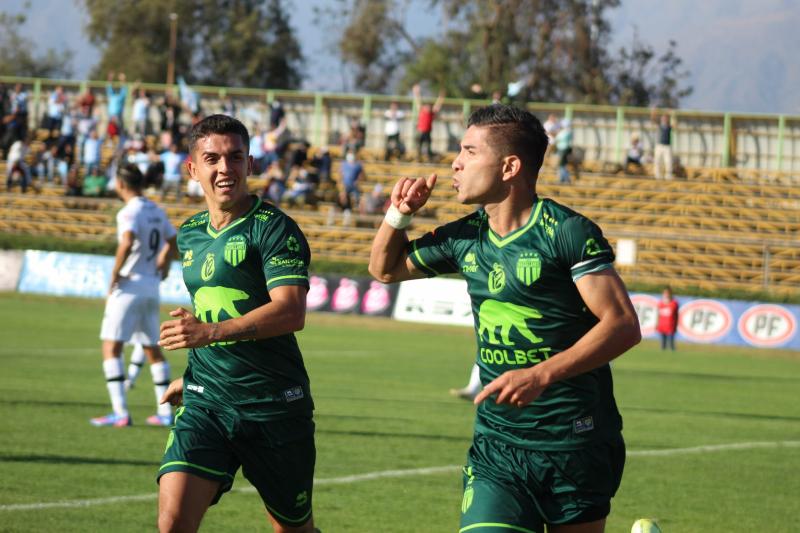 Magallanes venció a Santiago Morning en la primera rueda del torneo.