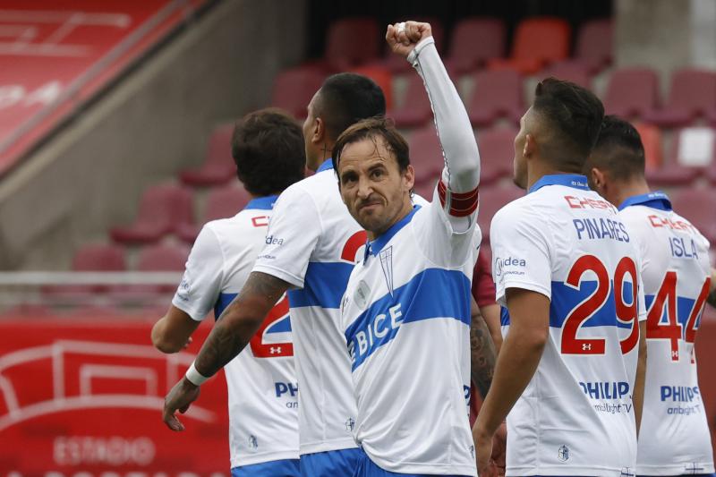 El "Chapa" anotó un doblete para la UC en la fecha 24 del Campeonato Nacional 2022