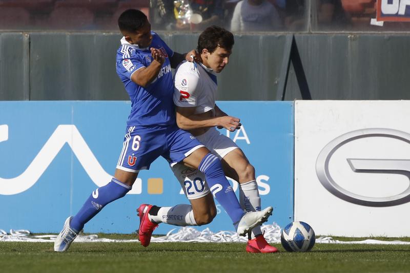 En el estadio Santa Laura se disputó el Clásico Universitario entre la U y la UC por Copa Chile.