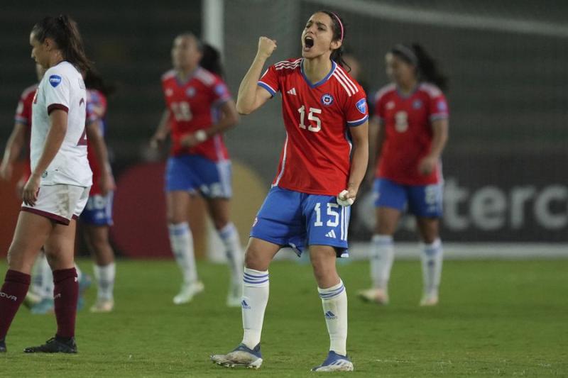 La Selección Chilena Femenina ya piensa en el repechaje mundialista.