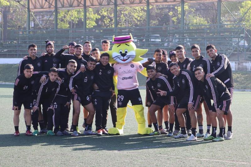 Santiago City lucha por ascender a la Tercera División A.