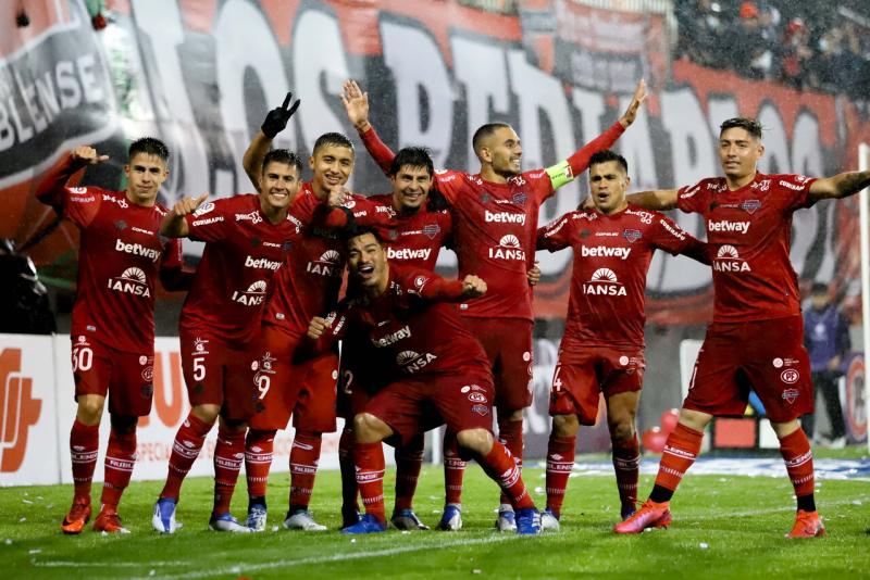 Ñublense venció a Curicó Unido en la primera rueda del Campeonato Nacional.