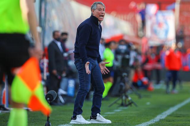 Ariel Holan no quedó para anda satisfecho con la temporada que tuvo la UC.