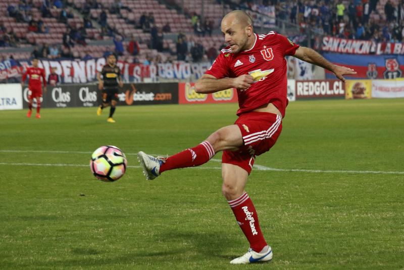Gustavo Lorenzetti tuvo un destacado paso por Universidad de Chile. Imagen: Agencia Uno.
