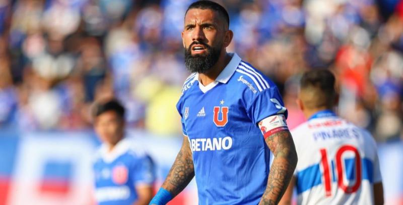 Ronnie Fernández estuvo involucrado en la pelea ocurrida en el Centro Deportivo Azul.