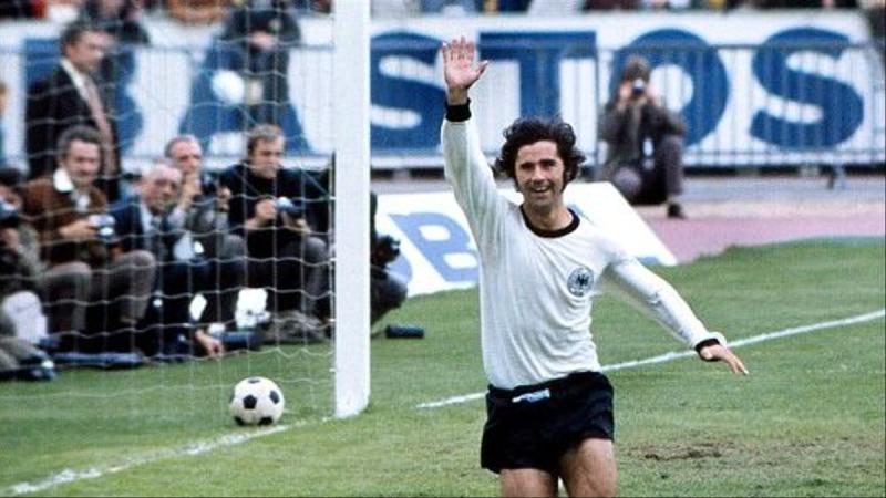 El alemán se adueñó del Botín de Oro en Mundial de 1970 con diez conquistas, lo que lo encaminó a ser uno de los goleadores históricos del certamen.