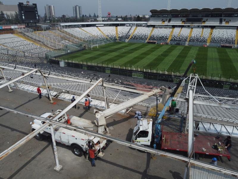 Los problemas ocurridos en el Arengazo provocaron la suspensión del partido.