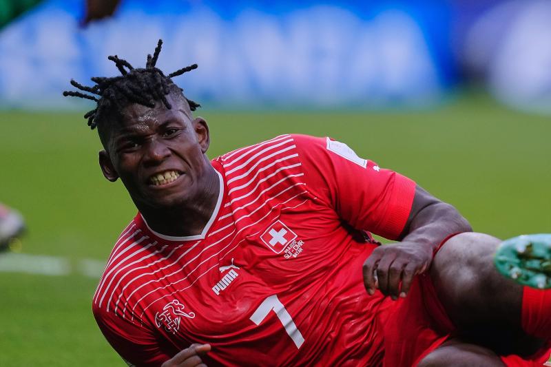 Breel Embolo tuvo un partido especial en el Mundial al defender a Suiza ante Camerún