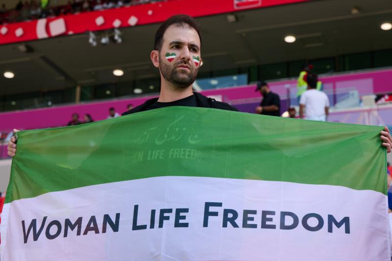 Las protestas sobre Mahsa Amini aparecieron en el Gales-Irán en el Mundial