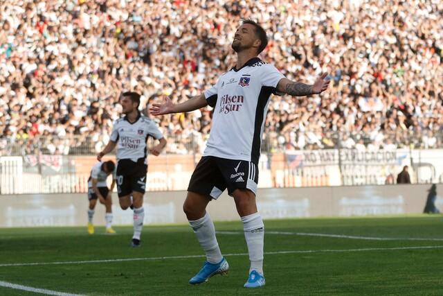 Gabriel Costa deberá esperar para definir su futuro en Colo Colo.