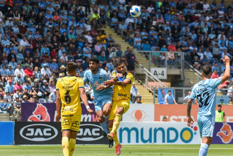 O'Higgins anotó un golazo ante Everton de Viña del Mar.