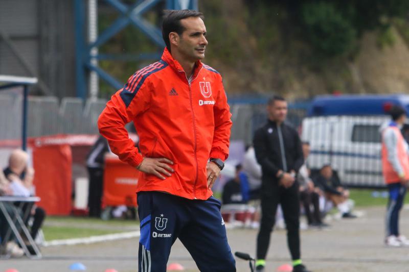 Sebastián Miranda no convenció a la directiva azul para seguir como DT del primer equipo