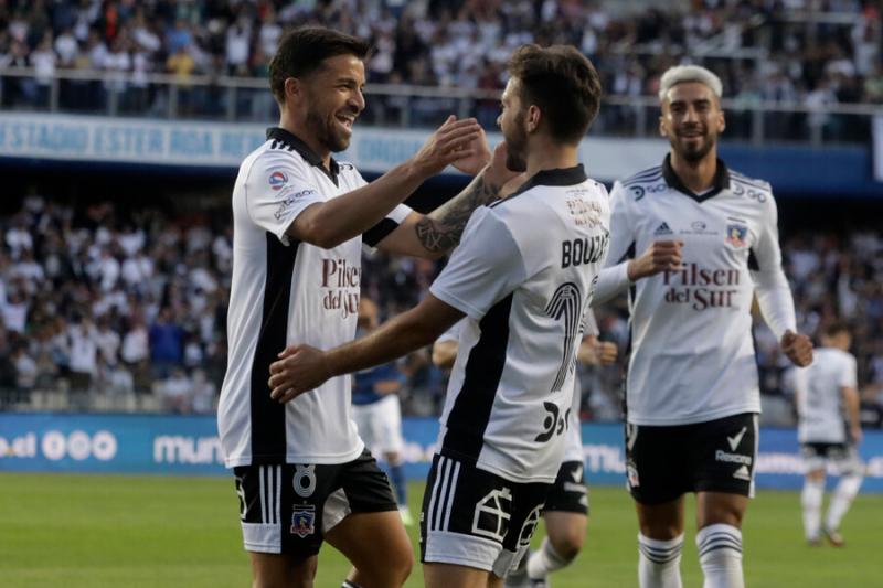 Colo Colo humilló a Real Betis en el estadio Ester Roa Rebolledo.