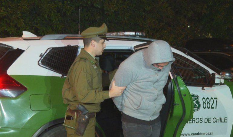 Rodrigo Moya, ex jugador de la U, fue detenido tras ser acusado por receptación de un vehículo robado.