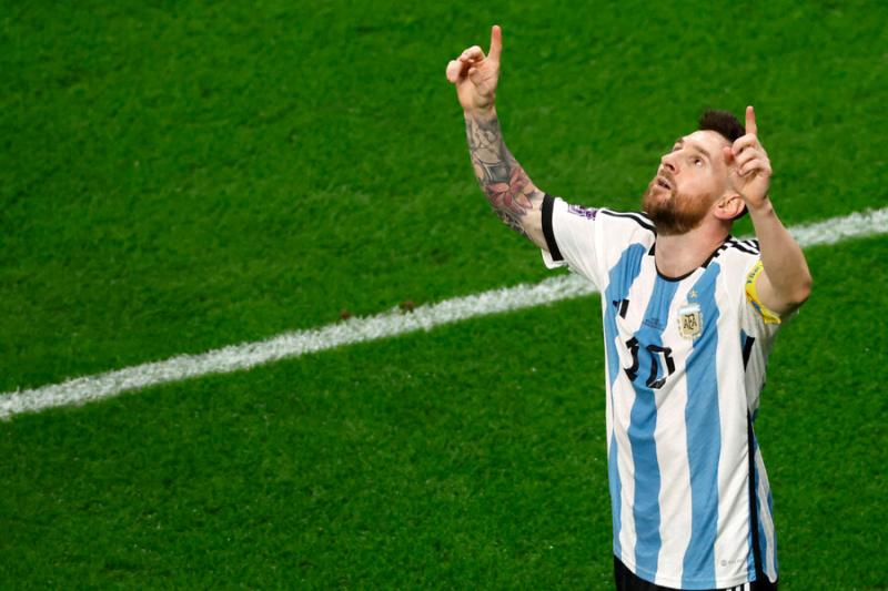 Lionel Messi abrió la cuenta en este duelo válido por el Mundial Catar 2022. Imagen: Photosport.