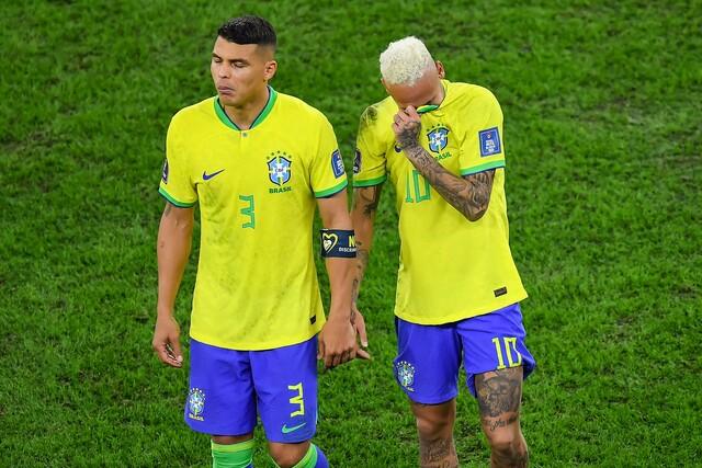 El llanto de Neymar tras la eliminación del Mundial Catar 2022. Crédito: Photosport.
