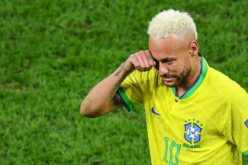 El llanto de Neymar tras la eliminación del Mundial Catar 2022. Crédito: Photosport.