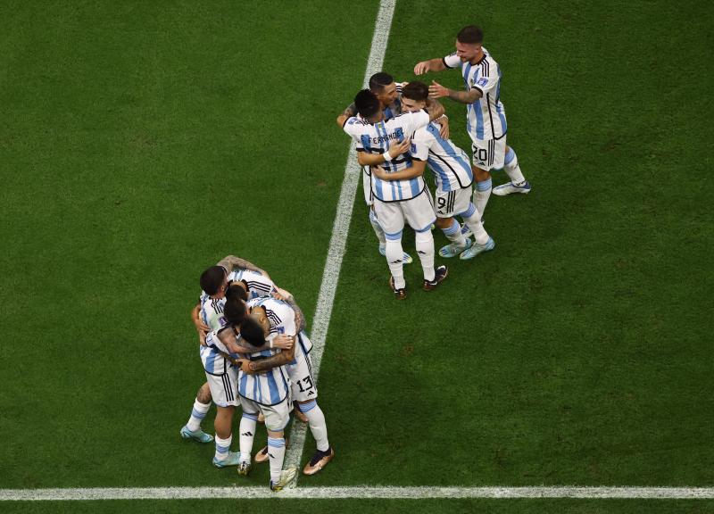 El Presidente Gabriel Boric le entregó su apoyo a Argentina en la final del Mundial.